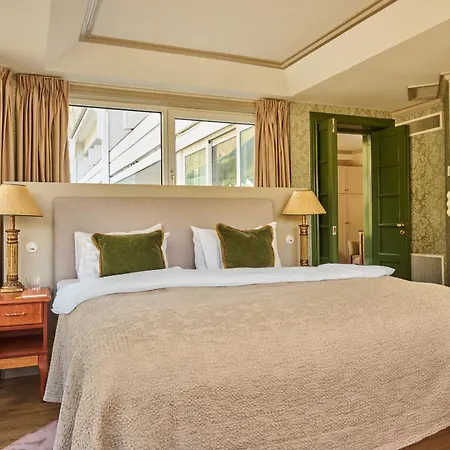 Ullensvang Hotell 4*