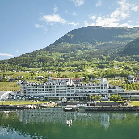 Ullensvang 4* Lofthus