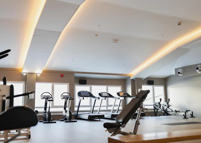 乌兰斯万酒店 酒店