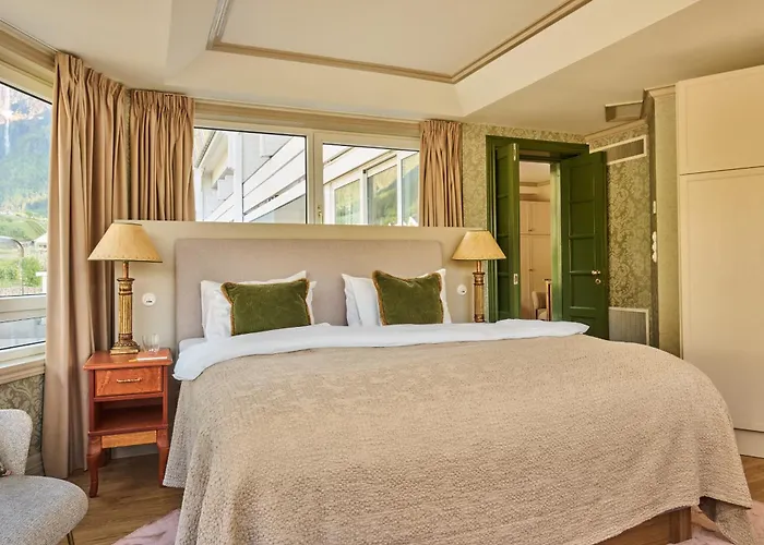 Ullensvang Hotel 4*