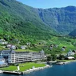 Ullensvang Ξενοδοχείο 4*